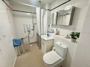 Photo 5- click for photo gallery